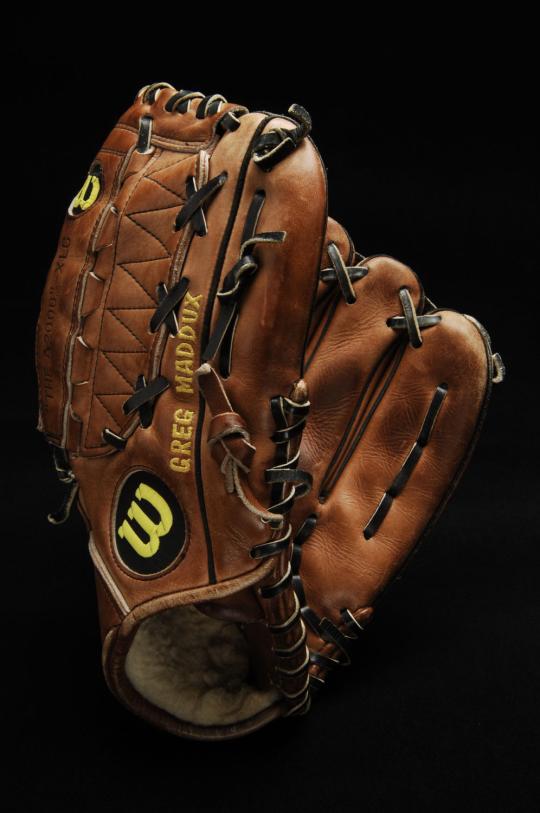Baseball 2025 glove collection